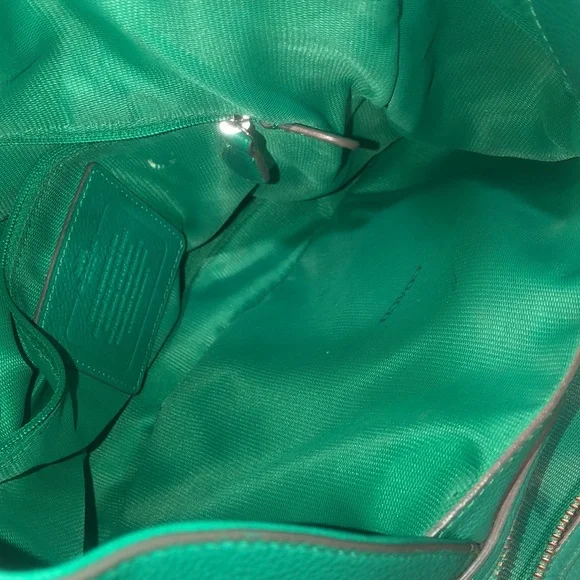 COACH Edie Green Leather Horse and Carriage Embossed Three Section Shoulder Bag - Picture 11 of 17